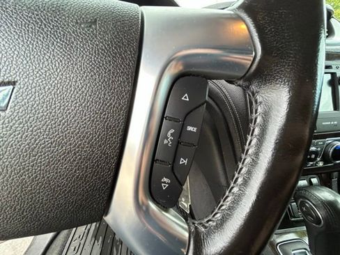 Used 2016 Chevrolet Traverse LT AWD/4WD image 17