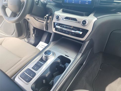 Certified 2021 Ford Explorer 2WD image 30
