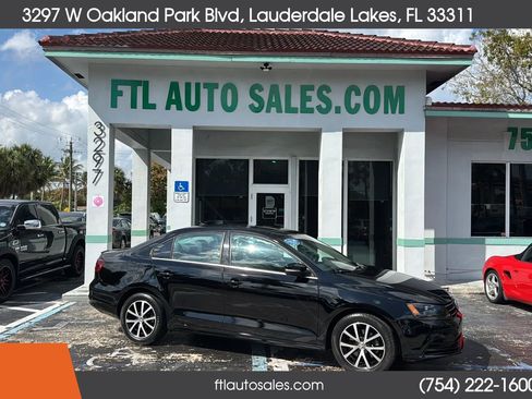 Used 2017 Volkswagen Jetta SE FWD image 12