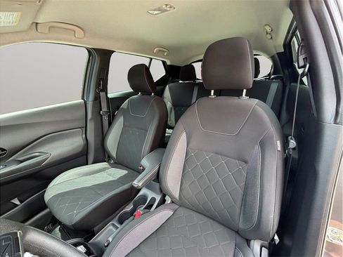 Used 2019 Nissan Kicks S FWD image 14