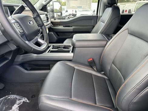 New 2026 Ford F350 Lariat w/ Lariat Ultimate Package AWD/4WD image 9
