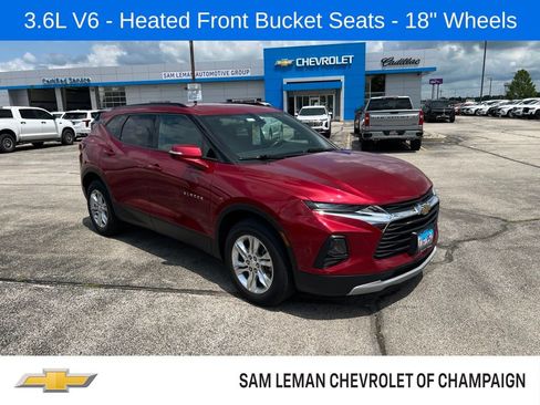 Used 2019 Chevrolet Blazer LT FWD image 1
