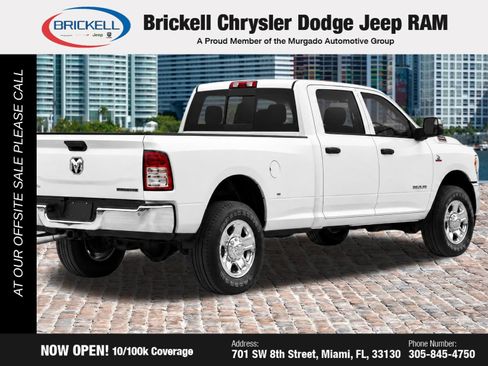 Used 2022 RAM 3500 Big Horn AWD/4WD image 4