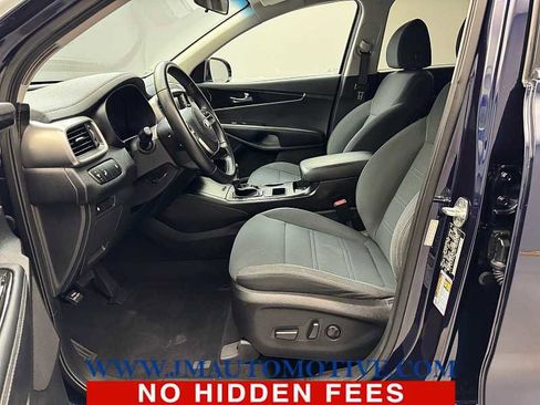 Used 2020 Kia Sorento S image 12