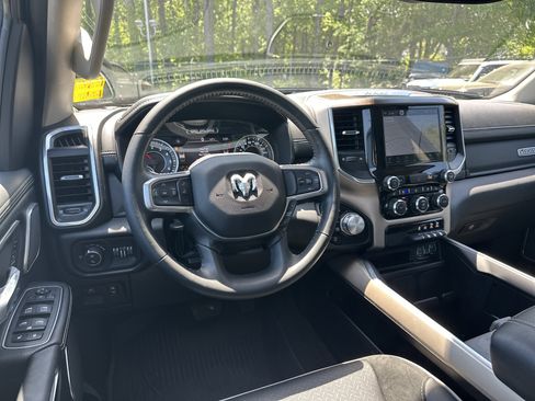 Used 2022 RAM 1500 Laramie AWD/4WD image 26