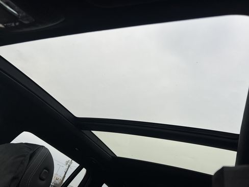 Certified 2026 Mercedes-Benz GLS 580 4MATIC image 28