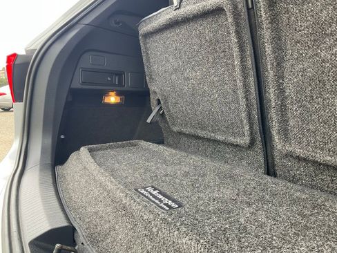 Used 2019 Volkswagen Tiguan SEL Premium R-Line image 12