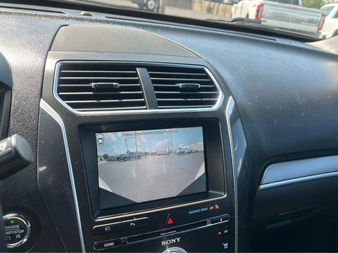 Used 2018 Ford Explorer Sport w/ Equipment Group 401A AWD/4WD image 46