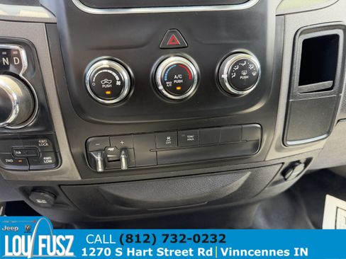 Used 2019 RAM 1500 Tradesman w/ Chrome Appearance Group AWD/4WD image 26