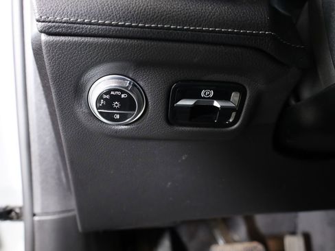 Used 2023 Mercedes-Benz EQS 580 4MATIC SUV image 11