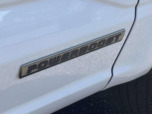 Certified 2024 Ford F150 Platinum w/ Equipment Group 702A High AWD/4WD image 8
