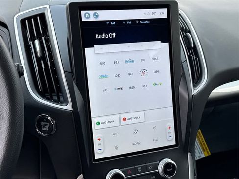 Used 2024 Ford Edge SE image 27