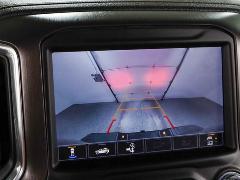 Used 2022 GMC Sierra 2500 AT4 w/ Gooseneck/5TH Wheel Package image 19