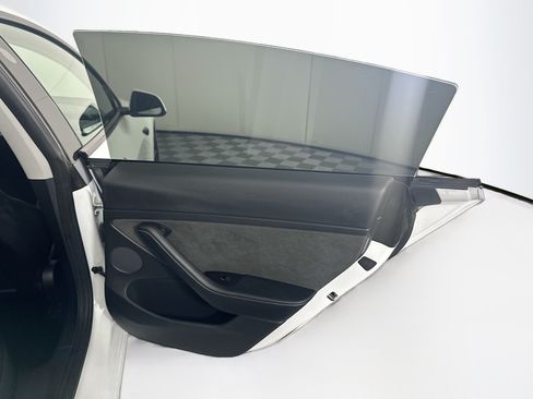 Used 2022 Tesla Model 3 RWD image 28