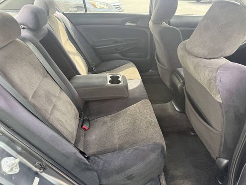 Used 2010 Honda Accord LX image 12