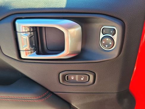 New 2026 Jeep Wrangler Unlimited Rubicon image 23