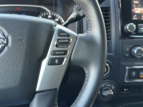 Certified 2024 Nissan Titan SV w/ SV Convenience Package image 18