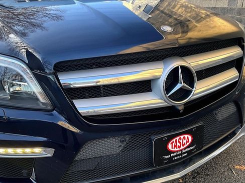 Used 2016 Mercedes-Benz GL 550 4MATIC image 34