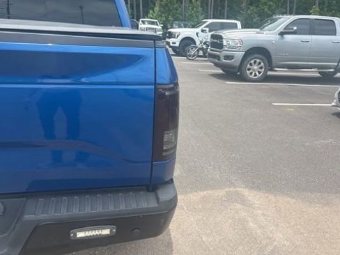 Used 2017 Ford F150 XLT w/ Equipment Group 302A Luxury AWD/4WD image 8