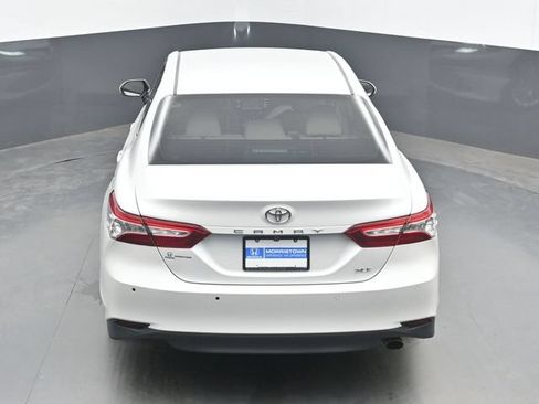 Used 2018 Toyota Camry XLE FWD image 37