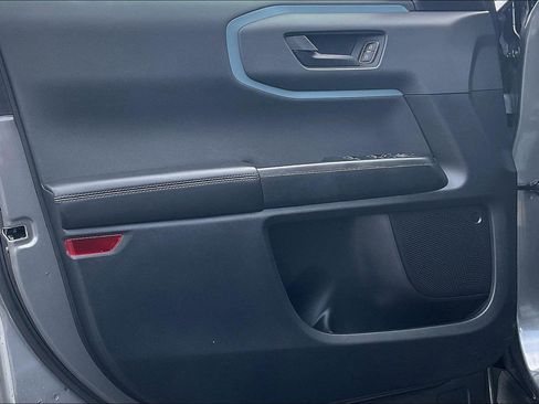 Used 2023 Ford Bronco Sport Badlands image 18