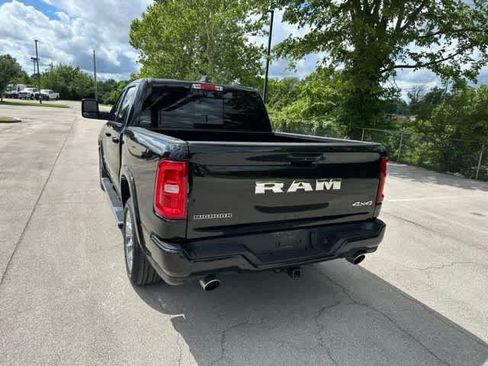 Used 2025 RAM 1500 Big Horn AWD/4WD image 18