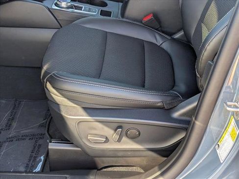 New 2026 Ford Escape SE image 4