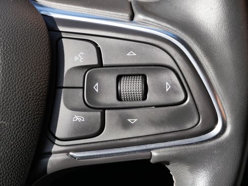 Used 2023 Buick Envision Essence w/ Sport Touring Package image 23