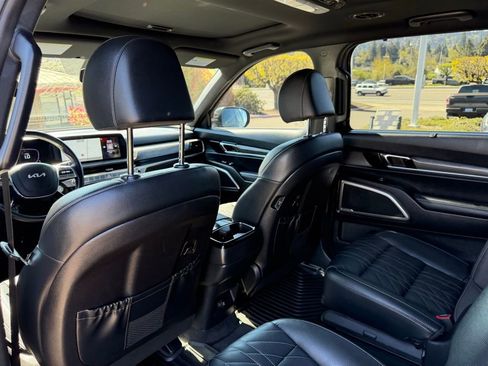 Used 2023 Kia Telluride EX X-Line AWD/4WD image 32