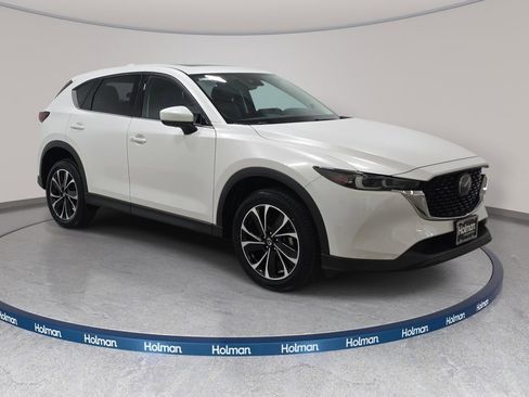 Used 2023 MAZDA CX-5 AWD 2.5 S w/ Premium Package image 4