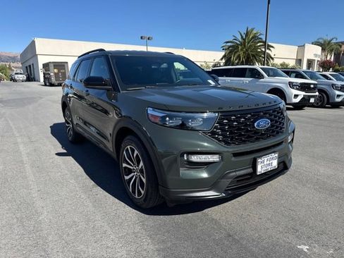 Certified 2023 Ford Explorer ST-Line w/ Class IV Trailer Tow Package AWD/4WD image 4