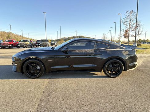 Used 2019 Ford Mustang Coupe w/ Equipment Group 101A image 8