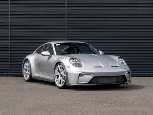 New 2026 Porsche 911 GT3 image 10