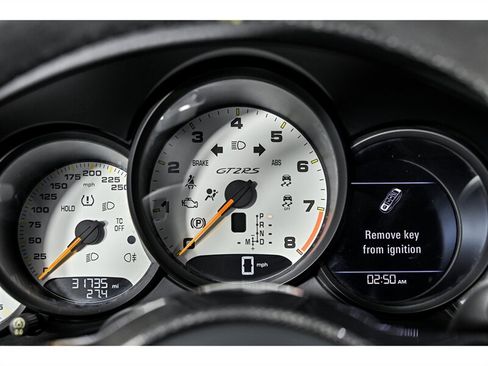 Used 2019 Porsche 911 GT2 RS w/ Weissach Package RWD image 17