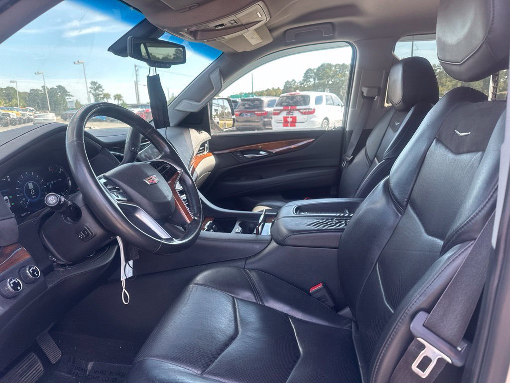 Used 2017 Cadillac Escalade 4WD image 13