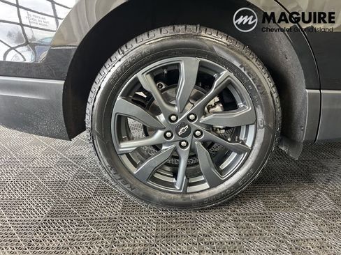 Used 2023 Chevrolet Equinox RS image 27