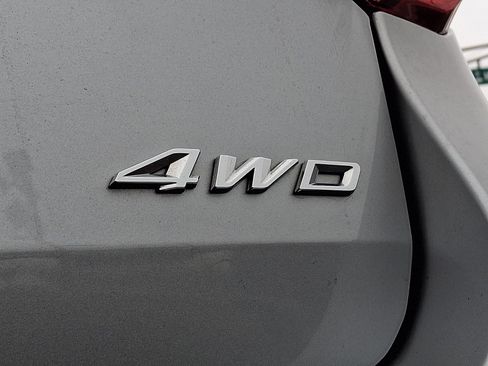 Certified 2023 Ford Explorer XLT image 28