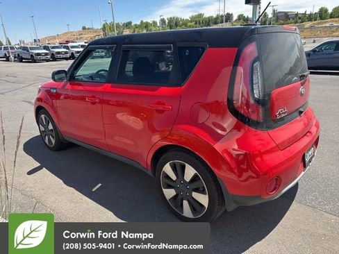 Used 2019 Kia Soul + FWD image 4
