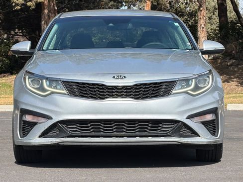 Used 2020 Kia Optima LX image 9