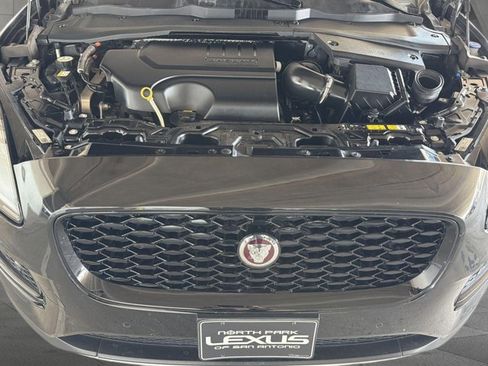 Used 2022 Jaguar E-PACE SE AWD/4WD image 24