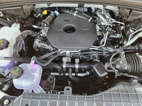 New 2026 Jeep Grand Cherokee Limited AWD/4WD image 24