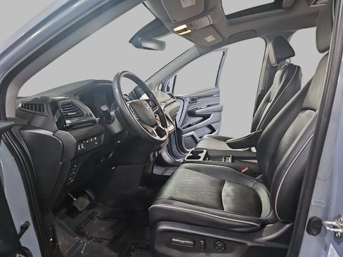 Used 2023 Honda Odyssey Elite image 22