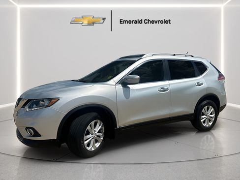 Used 2014 Nissan Rogue SV AWD/4WD image 3