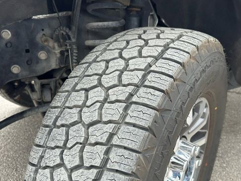 Certified 2022 Ford F250 Lariat w/ Lariat Ultimate Package image 10