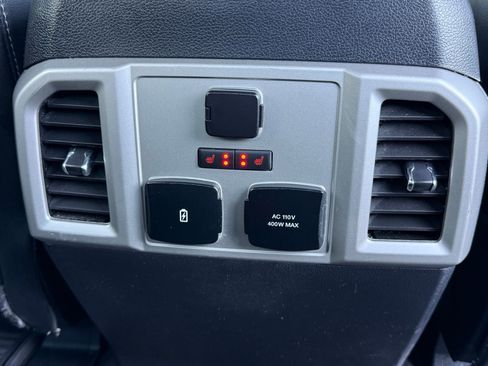 Used 2019 Ford F150 Lariat w/ Equipment Group 502A Luxury image 15