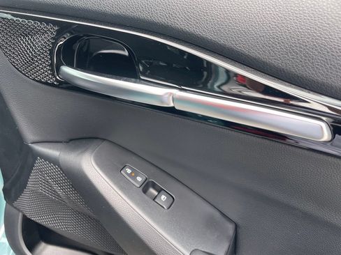 New 2026 Kia Seltos S AWD/4WD image 32