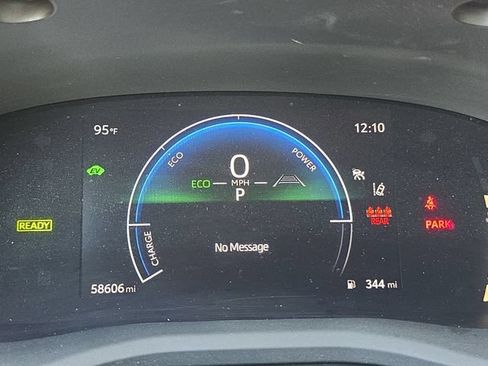 Used 2025 Toyota Camry SE FWD image 21