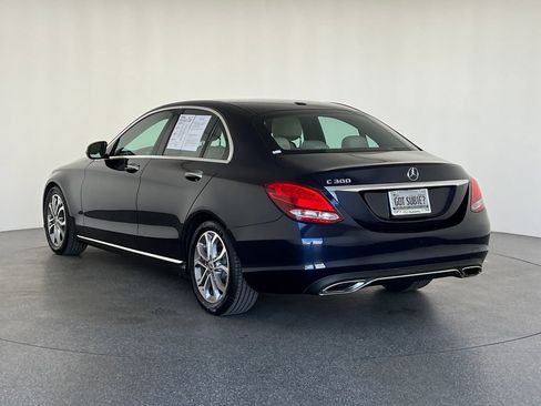 Used 2018 Mercedes-Benz C 300 Sedan image 6