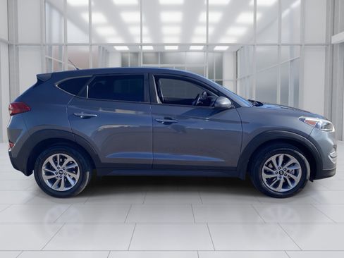 Used 2018 Hyundai Tucson SE image 7
