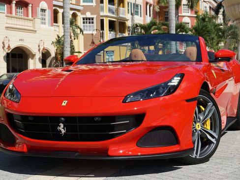 Used 2022 Ferrari Portofino M image 49